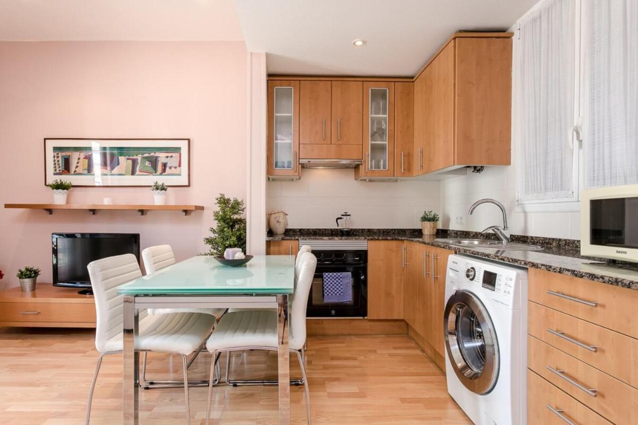 Fantastic 2 Bedroom 5 Minutes By Car From Plaza Catalunya Barcelona Ngoại thất bức ảnh