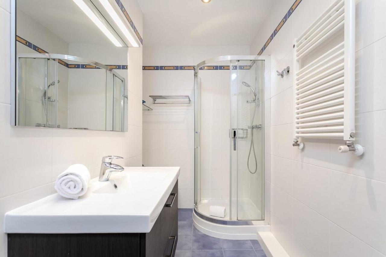 Fantastic 2 Bedroom 5 Minutes By Car From Plaza Catalunya Barcelona Ngoại thất bức ảnh