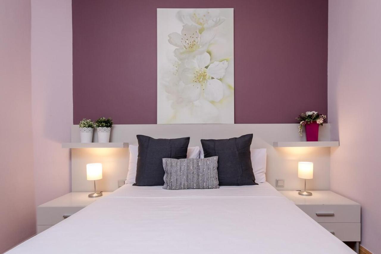 Fantastic 2 Bedroom 5 Minutes By Car From Plaza Catalunya Barcelona Ngoại thất bức ảnh