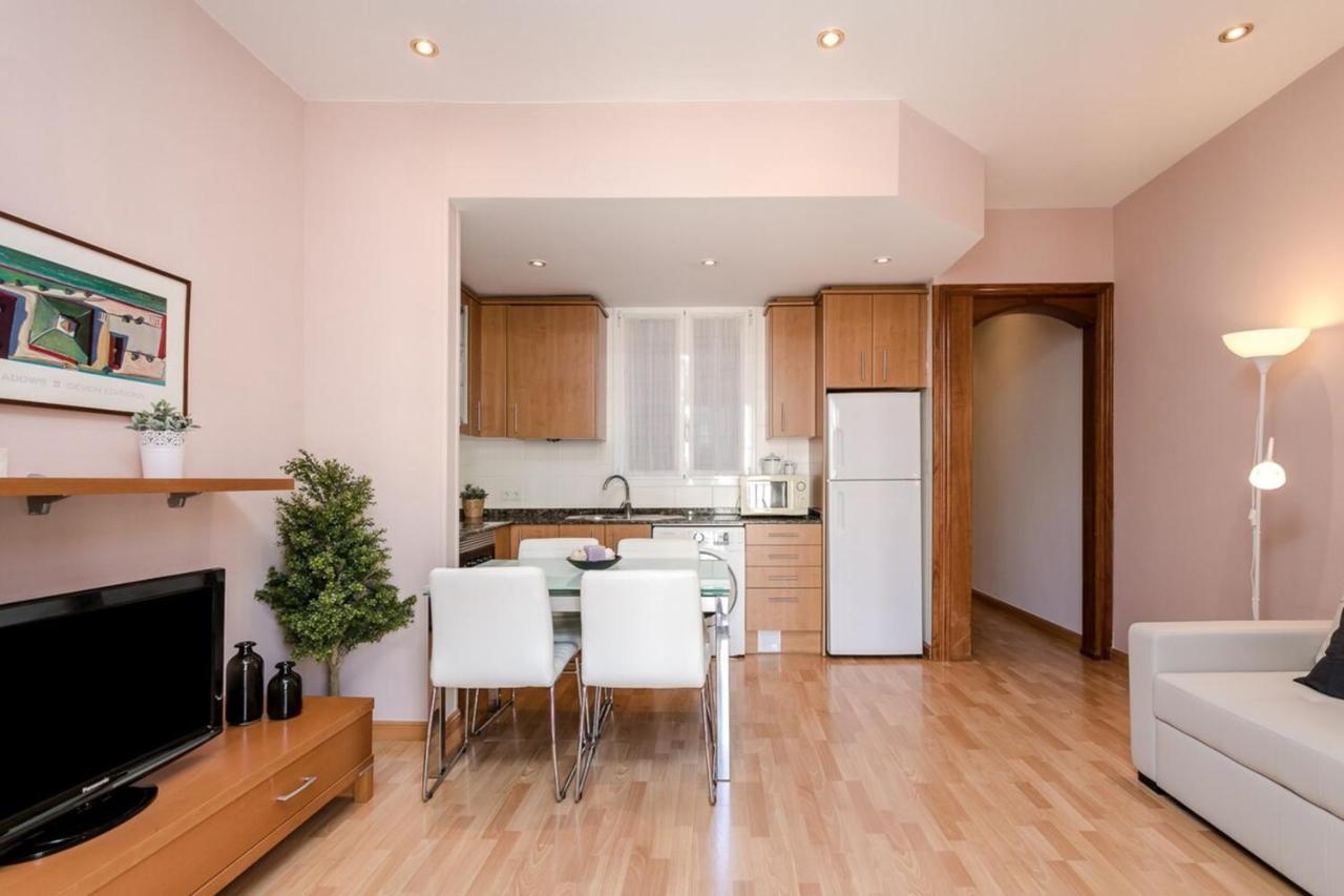 Fantastic 2 Bedroom 5 Minutes By Car From Plaza Catalunya Barcelona Ngoại thất bức ảnh